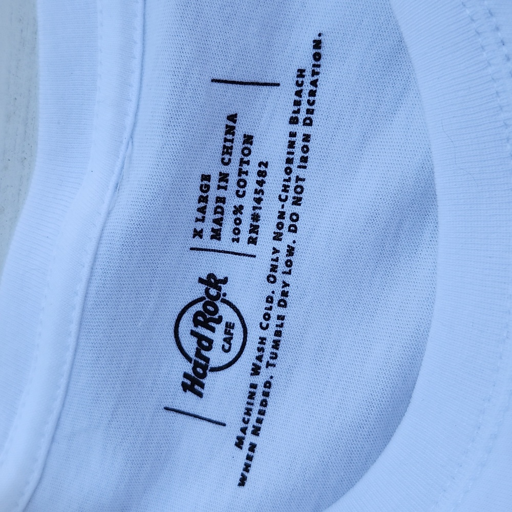 NWT HARD ROCK "BITE ME" T-SHIRT NASSAU, BAHAMAS - Picture 5 of 9